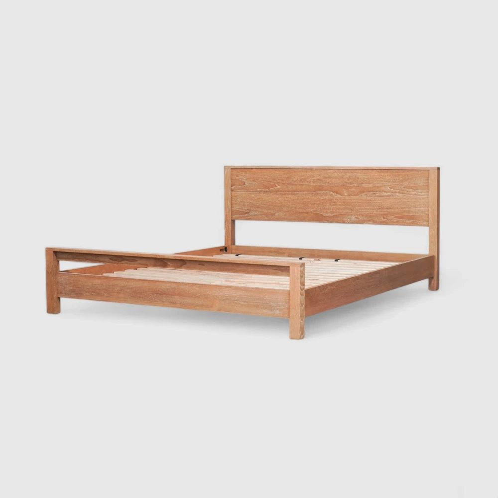 king bed ilena plint base