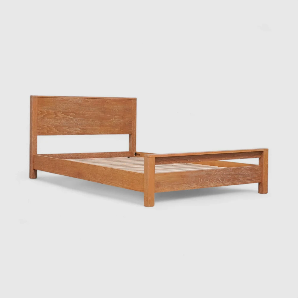 single bed ilena plint base